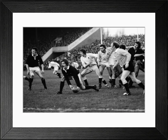 Framed Print : Scotlands Alan Lawson - 1976 Five Nations Framed Print : Scotlands Alan Lawson - 1976 Five Nations