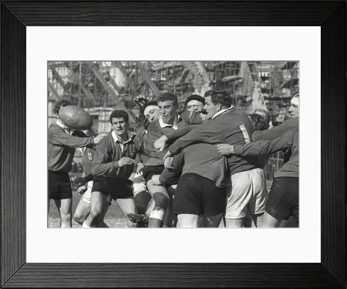 Framed Print : 1969 5N: Wales 24 Ireland 11