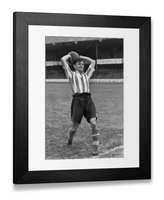 Framed Print : Bryn Elliott - Southampton Framed Print : Bryn Elliott - Southampton