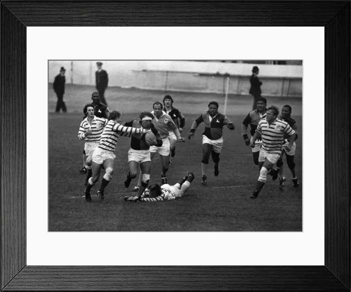 Framed Print : The South African Barbarians take on Devon in 1979 Framed Print : The South African Barbarians take on Devon in 1979