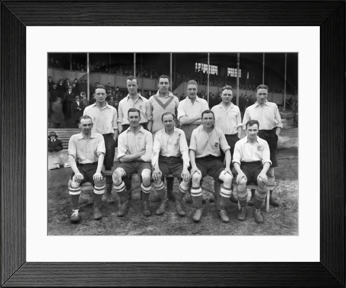Framed Print : Corinthian F. C. - 1924 / 25 Framed Print : Corinthian F. C. - 1924 / 25