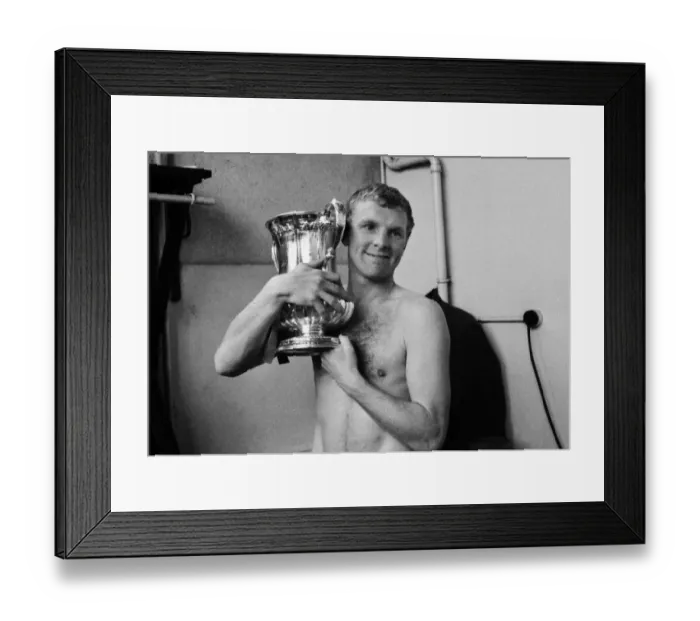 Framed Print : West Ham United captain Bobby Moore with the FA Cup in 1964 Framed Print : West Ham United captain Bobby Moore with the FA Cup in 1964
