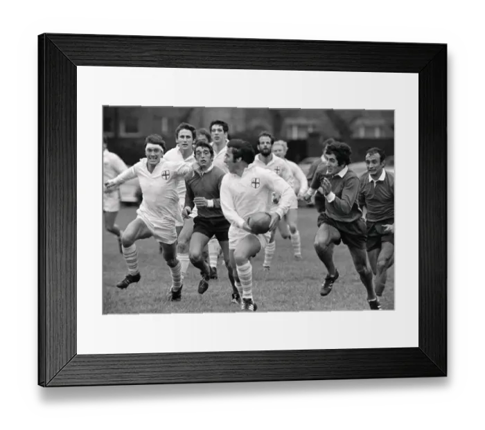Framed Print : London take on Paris in 1970 Framed Print : London take on Paris in 1970