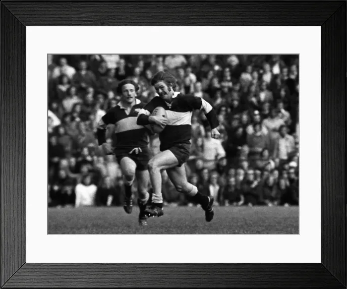 Framed Print : Alan Wilkins at the 1975 Middlesex Sevens