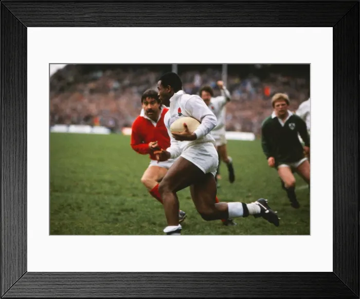 Framed Print : Englands Chris Oti scores against Ireland - 1988 Five Nations Framed Print : Englands Chris Oti scores against Ireland - 1988 Five Nations