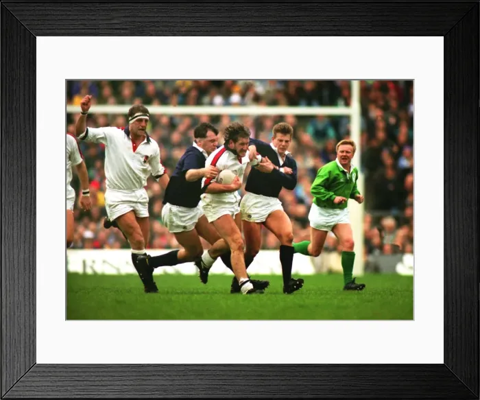 Framed Print : Englands Mike Teague on the charge against Scotland - 1993 Five Nations Framed Print : Englands Mike Teague on the charge against Scotland - 1993 Five Nations