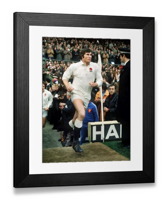 Framed Print : Englands Andy Ripley - 1975 Five Nations Framed Print : Englands Andy Ripley - 1975 Five Nations