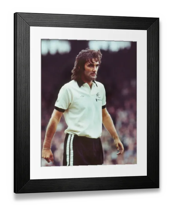 Framed Print : George Best - Fulham Framed Print : George Best - Fulham