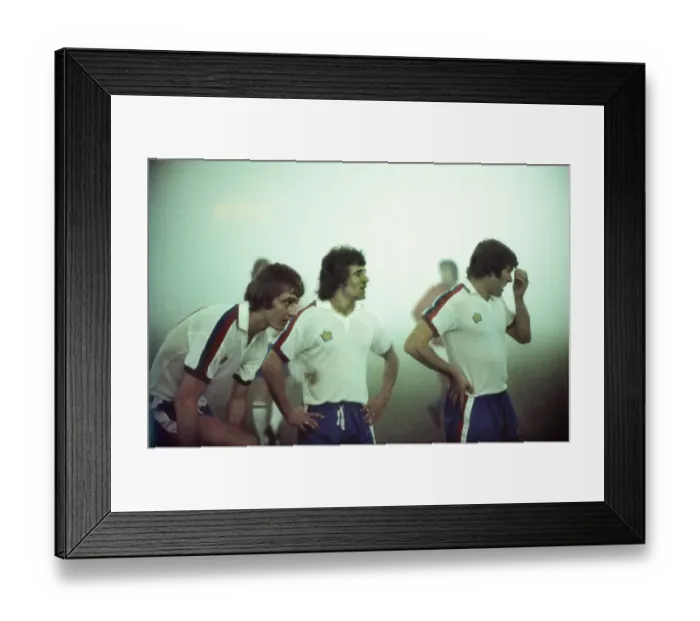 Framed Print : England players Allan Clarke, Kevin Keegan and Malcolm MacDonald in the fog during the abandoned game against Czechoslovakia in 1975 Framed Print : England players Allan Clarke, Kevin Keegan and Malcolm MacDonald in the fog during the abandoned game against Czechoslovakia in 1975