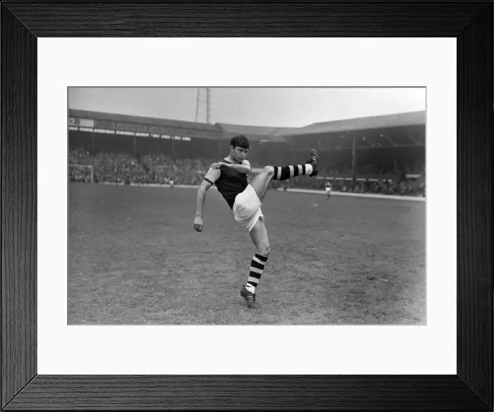 Framed Print : Willie Morgan - Burnley