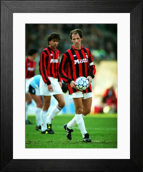 Framed Print : Franco Baresi - AC Milan Framed Print : Franco Baresi - AC Milan