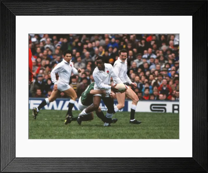 Framed Print : Englands Chris Oti - 1988 Five Nations Framed Print : Englands Chris Oti - 1988 Five Nations