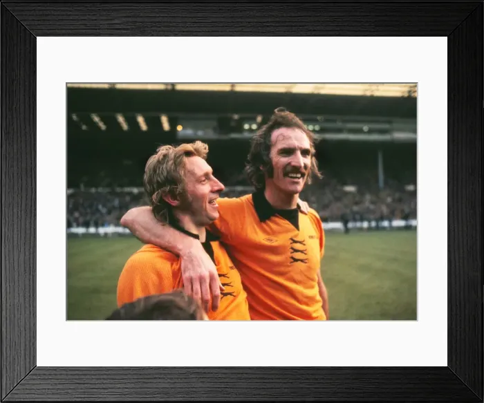 Framed Print : Man Citys Denis Law and Wolves Derek Dougan - 1974 League Cup Final Framed Print : Man Citys Denis Law and Wolves Derek Dougan - 1974 League Cup Final