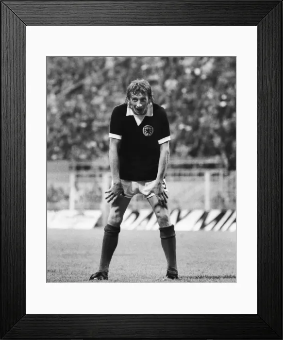 Framed Print : Scotlands Denis Law - 1974 World Cup