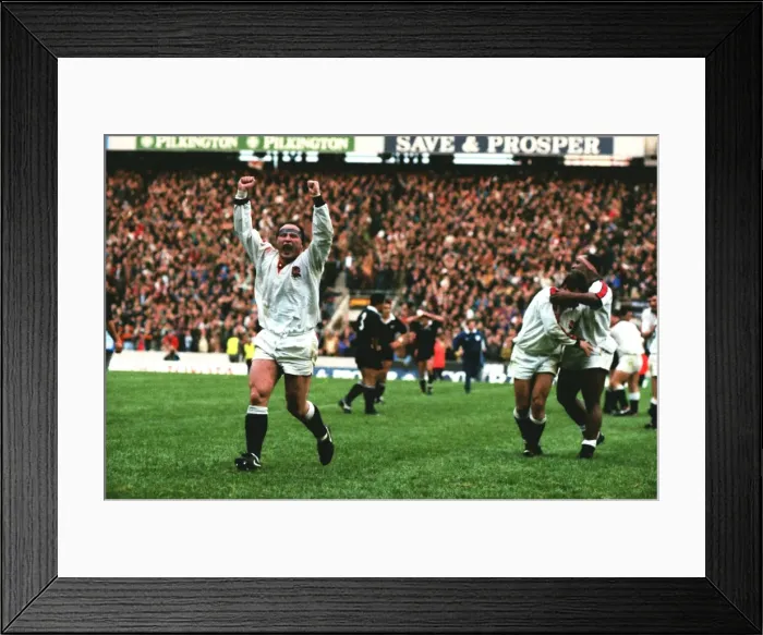 Framed Print : Englands Brian Moore celebrates victory over the All Blacks in 1993 Framed Print : Englands Brian Moore celebrates victory over the All Blacks in 1993