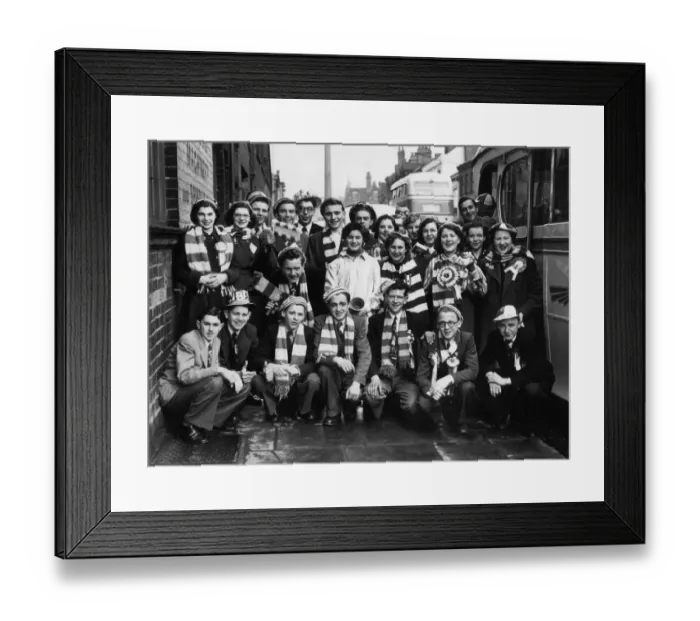 Framed Print : West Bromwich Albion fans - 1954 FA Cup Final