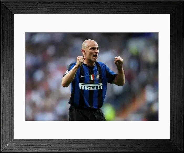Framed Print : Esteban Cambiasso - Inter Milan