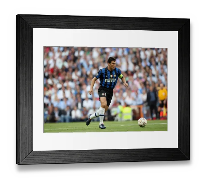 Framed Print : Javier Zanetti - Inter Milan Framed Print : Javier Zanetti - Inter Milan