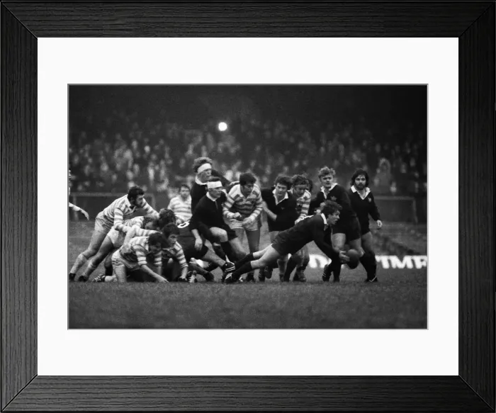 Framed Print : 1977 Varsity Match: Oxford 16 Cambridge 10 Framed Print : 1977 Varsity Match: Oxford 16 Cambridge 10