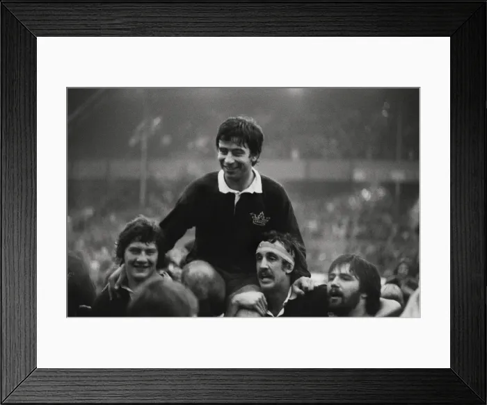 Framed Print : 1977 Varsity Match: Oxford 16 Cambridge 10 Framed Print : 1977 Varsity Match: Oxford 16 Cambridge 10