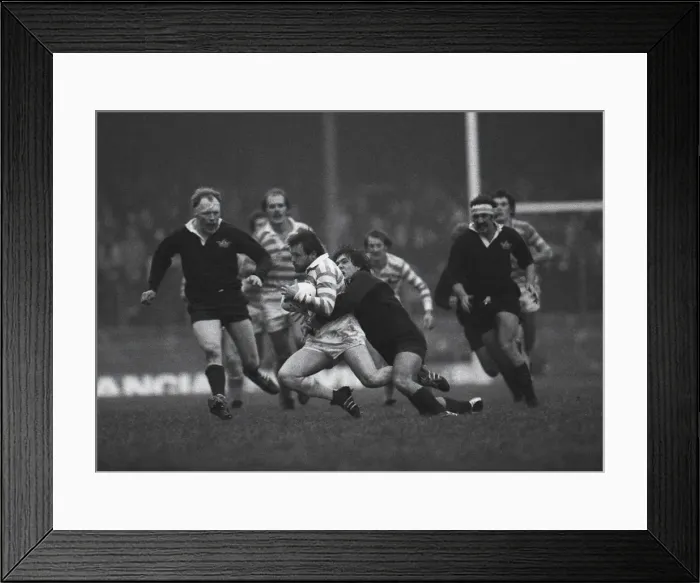 Framed Print : 1977 Varsity Match: Oxford 16 Cambridge 10 Framed Print : 1977 Varsity Match: Oxford 16 Cambridge 10