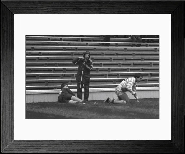 Framed Print : 1982 Varsity Match: Oxford 13 Cambridge 20