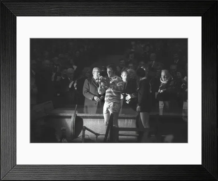 Framed Print : 1982 Varsity Match: Oxford 13 Cambridge 20 Framed Print : 1982 Varsity Match: Oxford 13 Cambridge 20