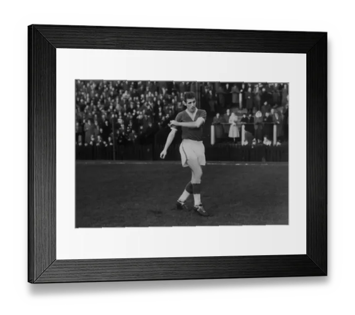 Framed Print : Brian Harris - Everton Framed Print : Brian Harris - Everton