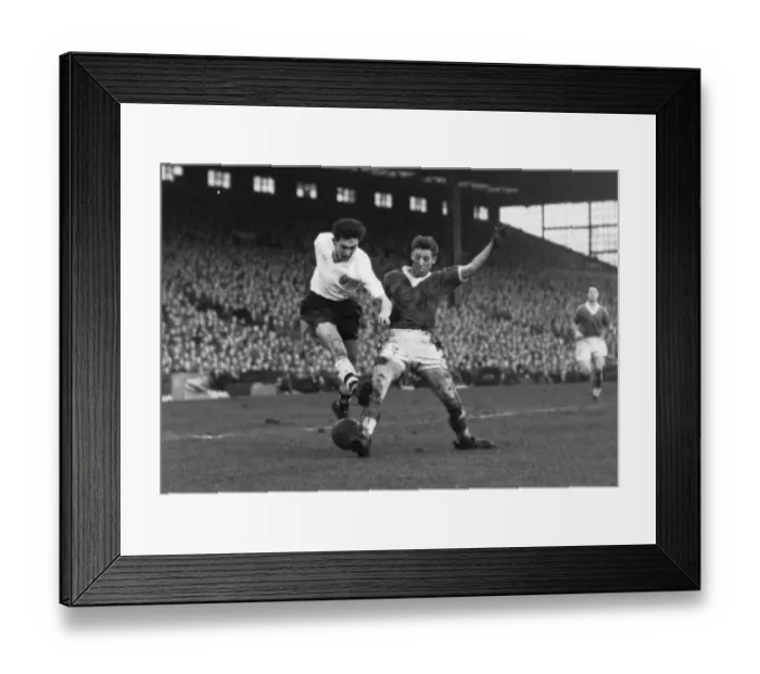 Framed Print : Boltons Freddie Hill and Evertons Brian Harris clash in 1958