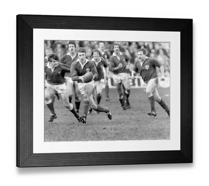 Framed Print : David Irwin on the ball for Ireland - 1983 Five Nations Framed Print : David Irwin on the ball for Ireland - 1983 Five Nations