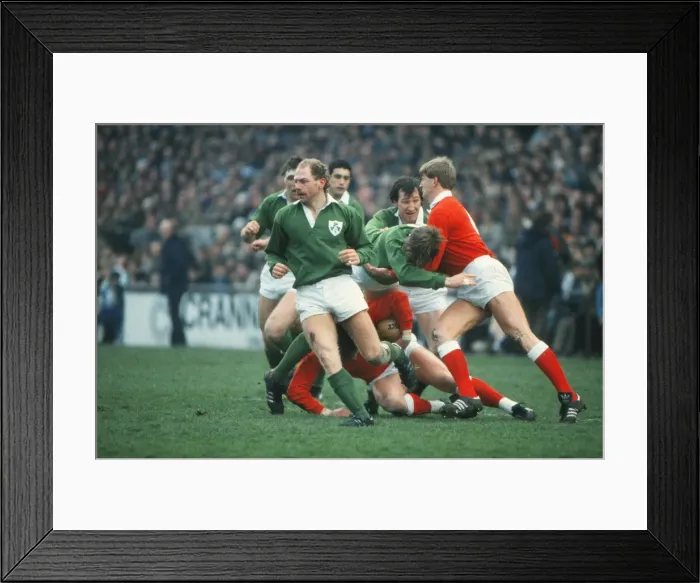 Framed Print : Irelands Nigel Carr - 1986 Five Nations Framed Print : Irelands Nigel Carr - 1986 Five Nations