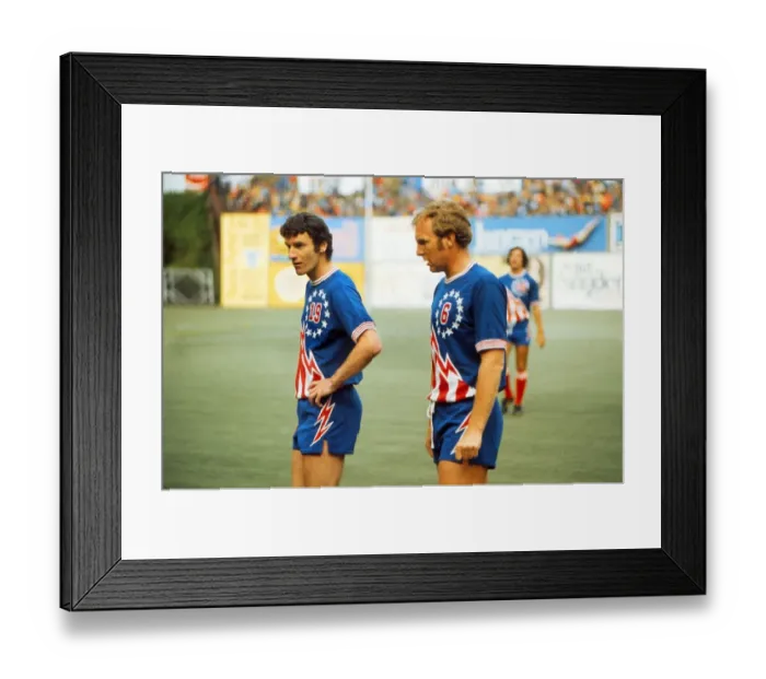 Framed Print : San Antonios Bobby Moore and Neil Martin - 1976 NASL Framed Print : San Antonios Bobby Moore and Neil Martin - 1976 NASL