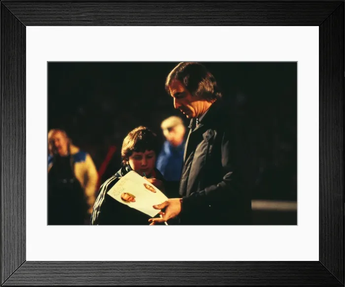 Framed Print : Barcelona manager Cesar Menotti - 1983 / 4 European Cup Winners Cup Framed Print : Barcelona manager Cesar Menotti - 1983 / 4 European Cup Winners Cup