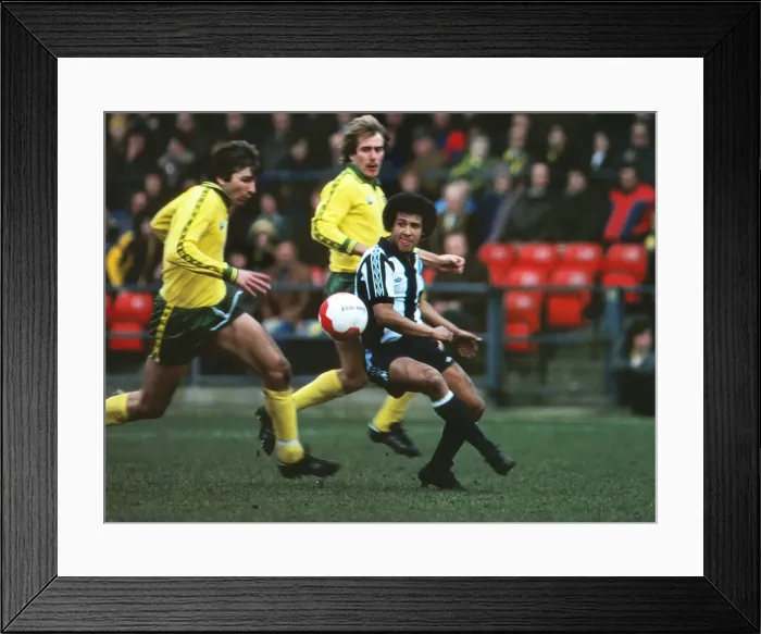 Framed Print : Remi Moses - West Bromwich Albion Framed Print : Remi Moses - West Bromwich Albion