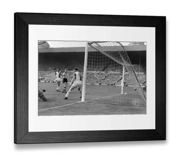Framed Print : 1960 FA Cup Final: Wolves 3 Blackburn 0 Framed Print : 1960 FA Cup Final: Wolves 3 Blackburn 0
