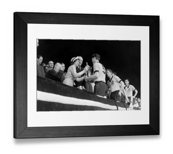 Framed Print : 1960 FA Cup Final: Wolves 3 Blackburn 0 Framed Print : 1960 FA Cup Final: Wolves 3 Blackburn 0