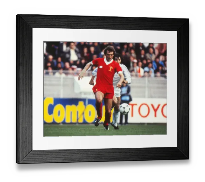 Framed Print : Liverpools Ray Kennedy - 1981 European Cup Final Framed Print : Liverpools Ray Kennedy - 1981 European Cup Final