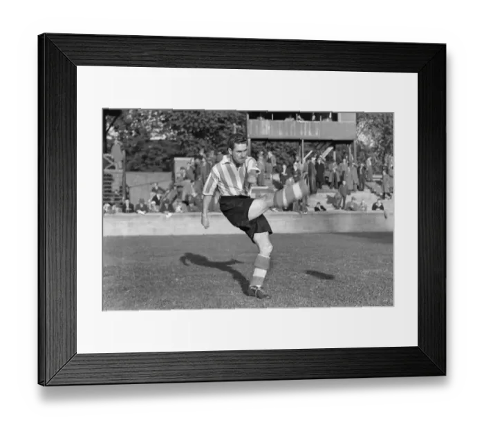 Framed Print : Jimmy McGowan - Southampton Framed Print : Jimmy McGowan - Southampton