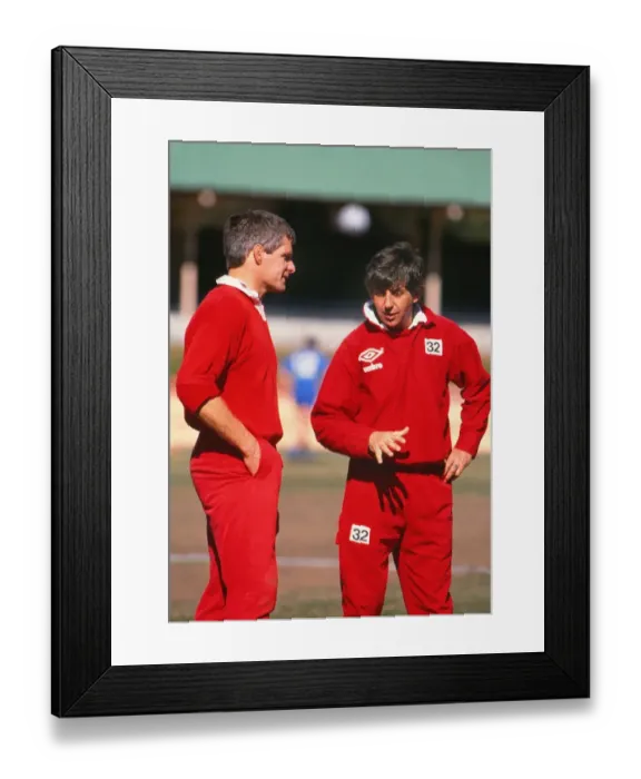 Framed Print : Coach Ian McGeechan and captain Finlay Calder - 1989 Lions Tour of Australia Framed Print : Coach Ian McGeechan and captain Finlay Calder - 1989 Lions Tour of Australia