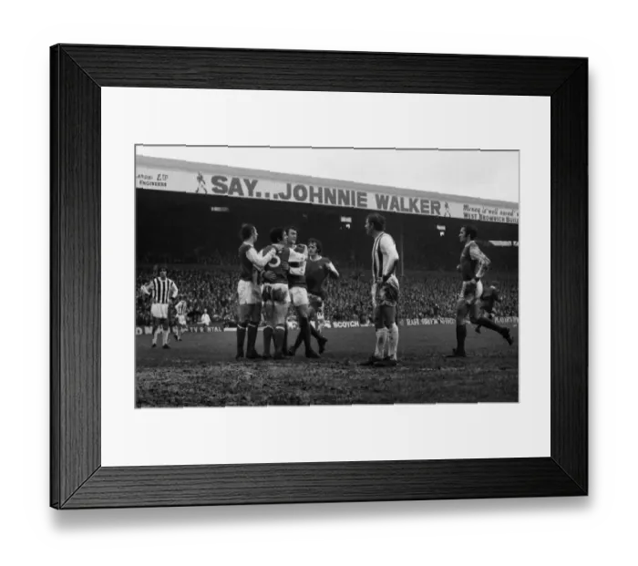 Framed Print : Frank McLintock celebrates his goal with John Radford, Ray Kennedy and Peter Storey