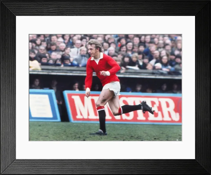Framed Print : Denis Law - Manchester United Framed Print : Denis Law - Manchester United