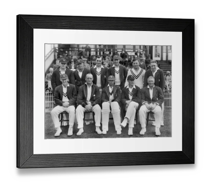 Framed Print : Warwickshire C. C. C. - 1934 Framed Print : Warwickshire C. C. C. - 1934