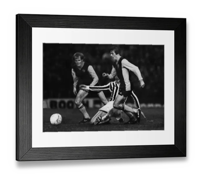 Framed Print : EC QF1: Villa 1 Juventus 2 Framed Print : EC QF1: Villa 1 Juventus 2