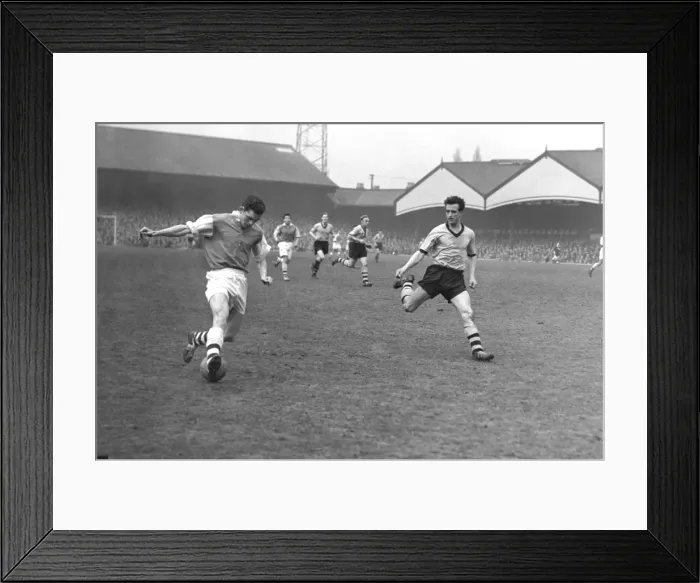 Framed Print : Danny Clapton - Arsenal Framed Print : Danny Clapton - Arsenal