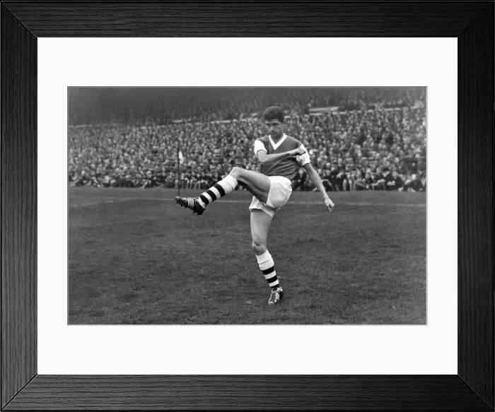 Framed Print : Danny Clapton - Arsenal Framed Print : Danny Clapton - Arsenal