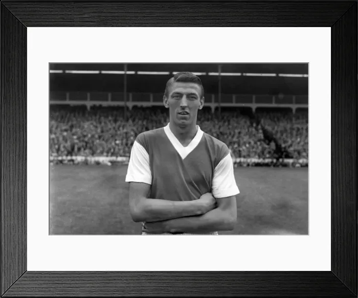 Framed Print : Billy McCullough - Arsenal