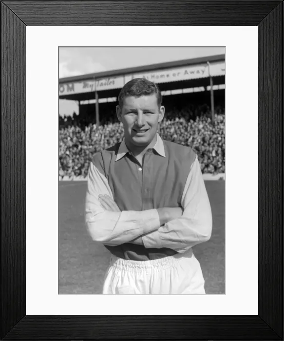 Framed Print : Terry Neill - Arsenal