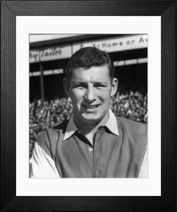 Framed Print : Terry Neill - Arsenal Framed Print : Terry Neill - Arsenal