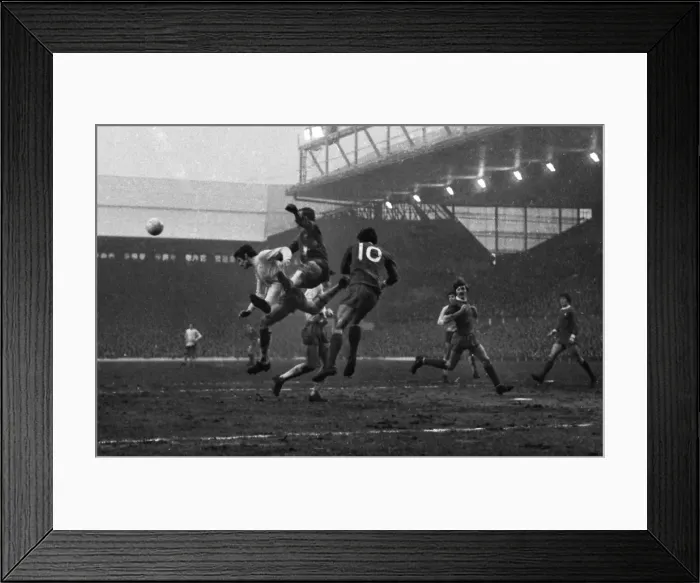 Framed Print : Bob Wilson - Arsenal Framed Print : Bob Wilson - Arsenal