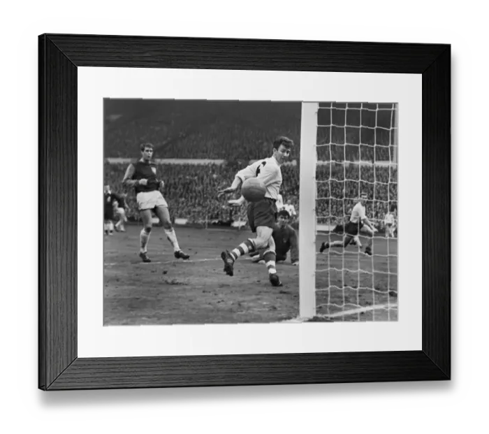Framed Print : Prestons Howard Kendall - 1964 FA Cup Final Framed Print : Prestons Howard Kendall - 1964 FA Cup Final
